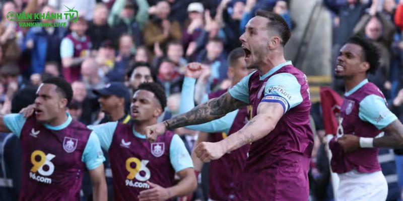 Burnley cần nỗ lực vượt bậc nếu muốn rời Old Trafford với điểm số