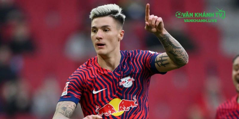 Tiền đạo Slovenia được kỳ vọng trở thành trụ cột tại Old Trafford trong mùa giải tới.