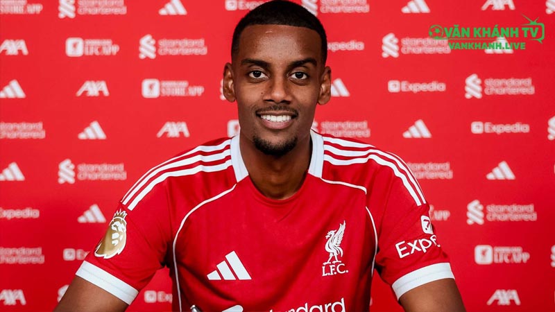Alexander Isak từ chối truyền thông để tập trung tối đa cho ĐT Thụy Điển và chuẩn bị cho CLB mới.