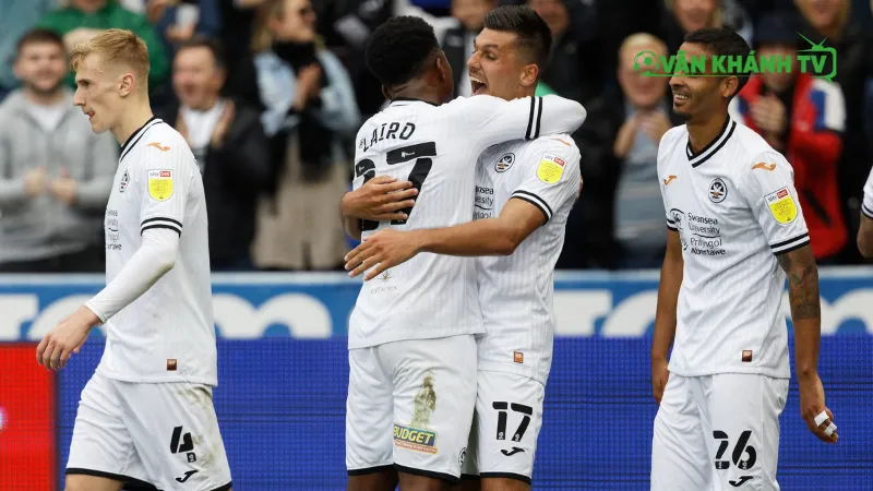 Swansea tiếp đón Nottingham với phong độ ổn định và mục tiêu giành vé vào vòng 4.