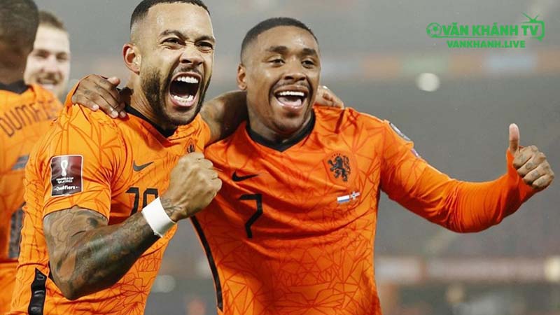 Depay và Gakpo dẫn đầu hàng công trong cuộc tiếp đón Ba Lan